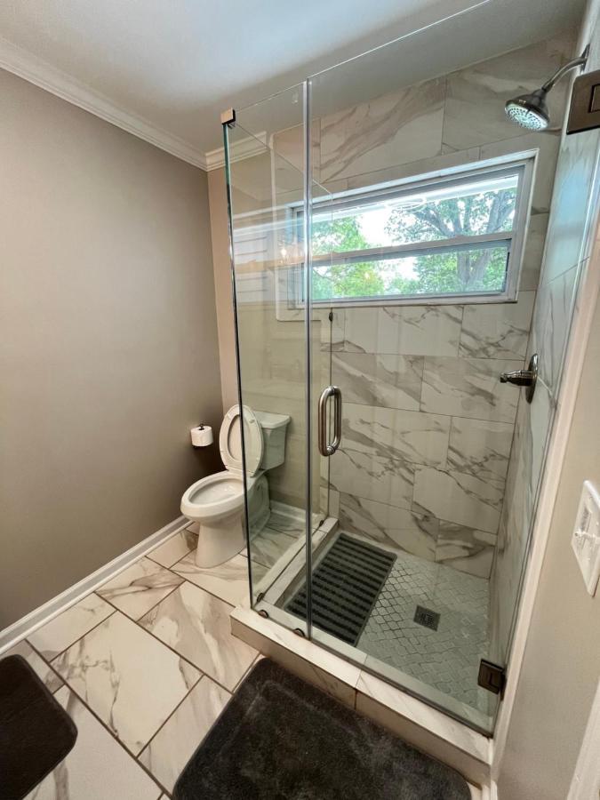 Atlanta Unit 2 Room 2 - Peaceful Weekend Getaway Private Bedroom & Bathroom Екстер'єр фото